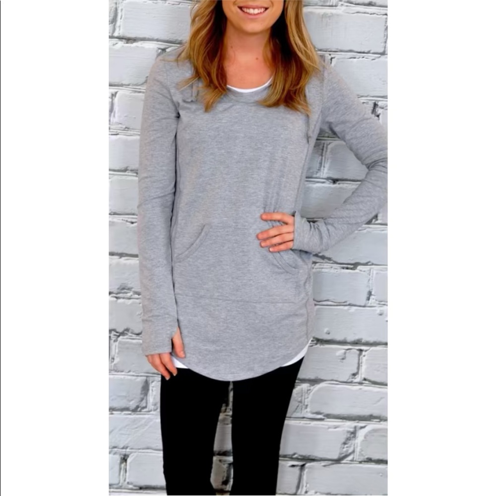 Woman’s Extra Long Hoodie ⚡️
